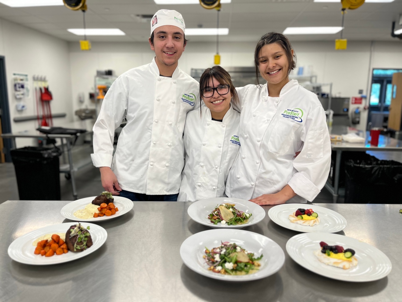 Estudiantes de Nuevo México en evento de cocina de Disney World