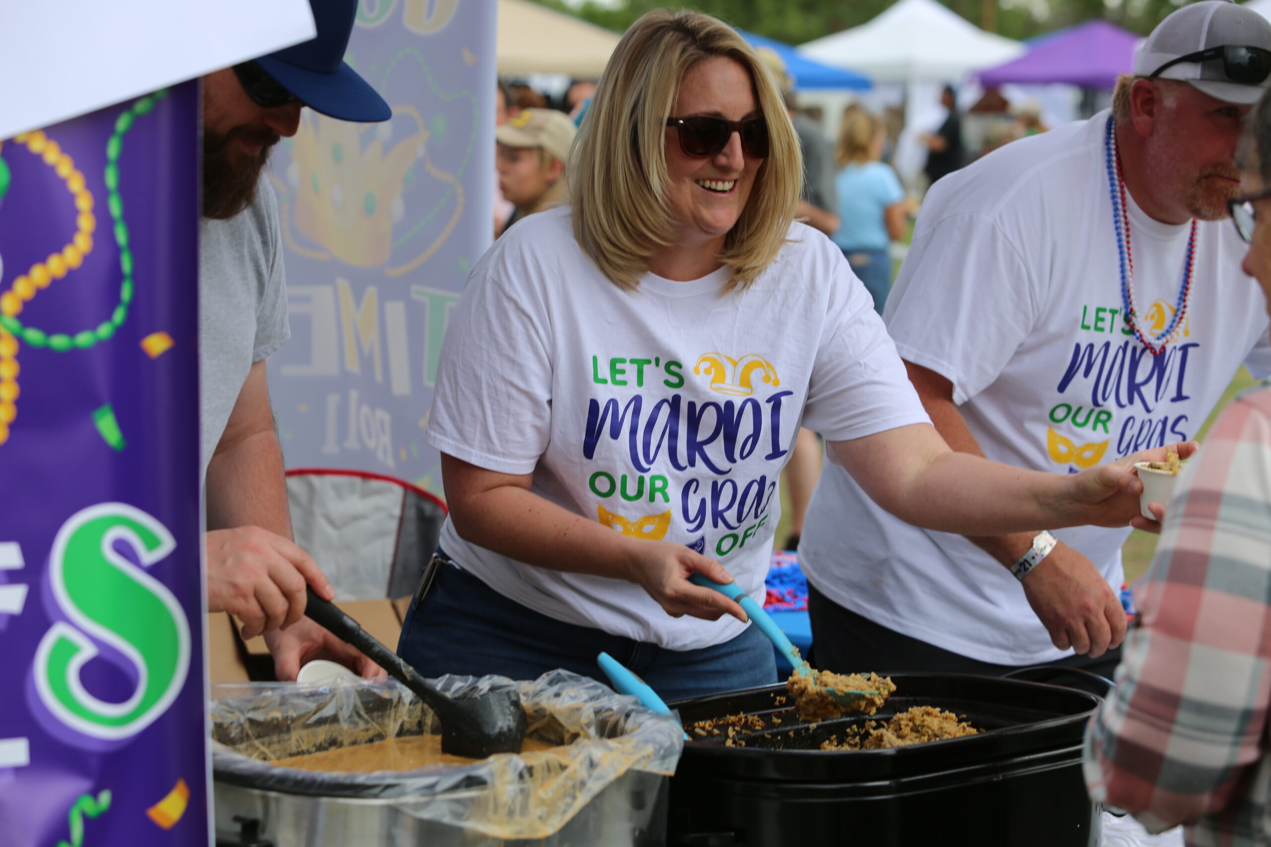 (FOTOS) Cientos asisten a Oil City Gumbo Cook-Off