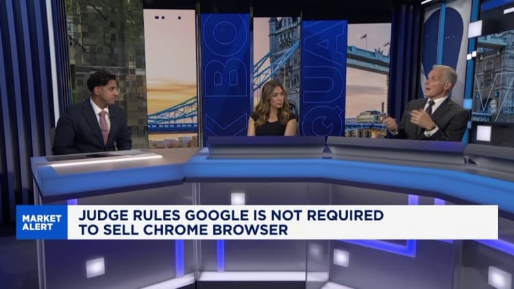 Caso de Google Antrit: ¿Cuál es el significado de la regla para el alfabeto y Apple?