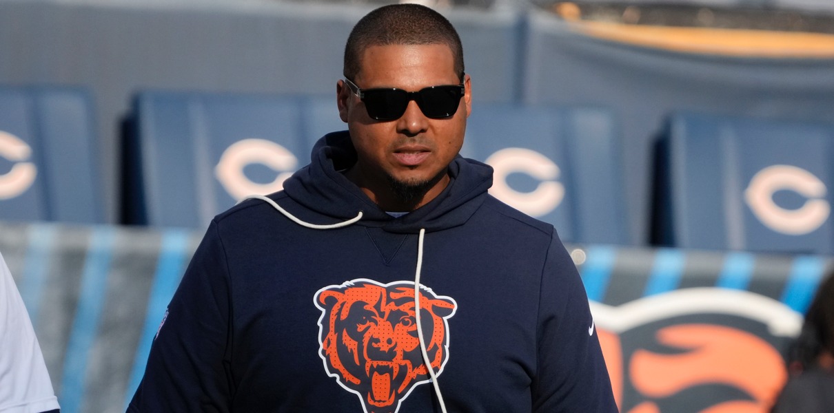 El gerente general de los Bears, Ryan, adelanta la fecha límite para cambios en la NFL