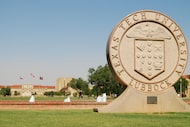 El sistema de la Texas Tech University ha restringido la forma en que los profesores pueden discutir sobre raza y género...
